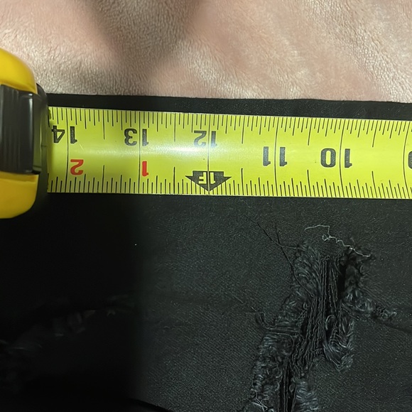 Rue 21 ultimate stretch high rise shortie - Picture 4 of 4